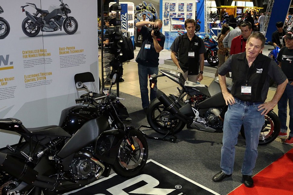 Эрик Бьюл на New York Motorcycle Show 2016 год Эрик Бьюл на New York Motorcycle Show 2016 год