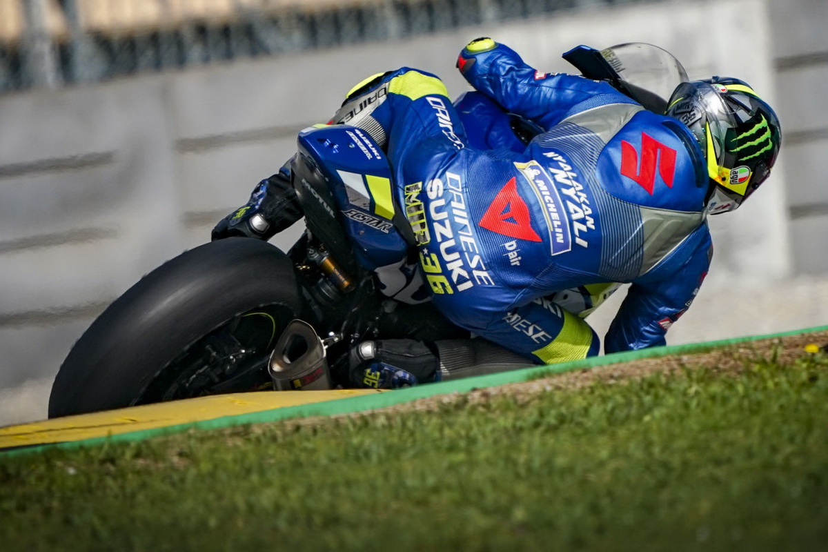 Жоан Мир на стоковом Suzuki GSX-R1000 Жоан Мир на стоковом Suzuki GSX-R1000
