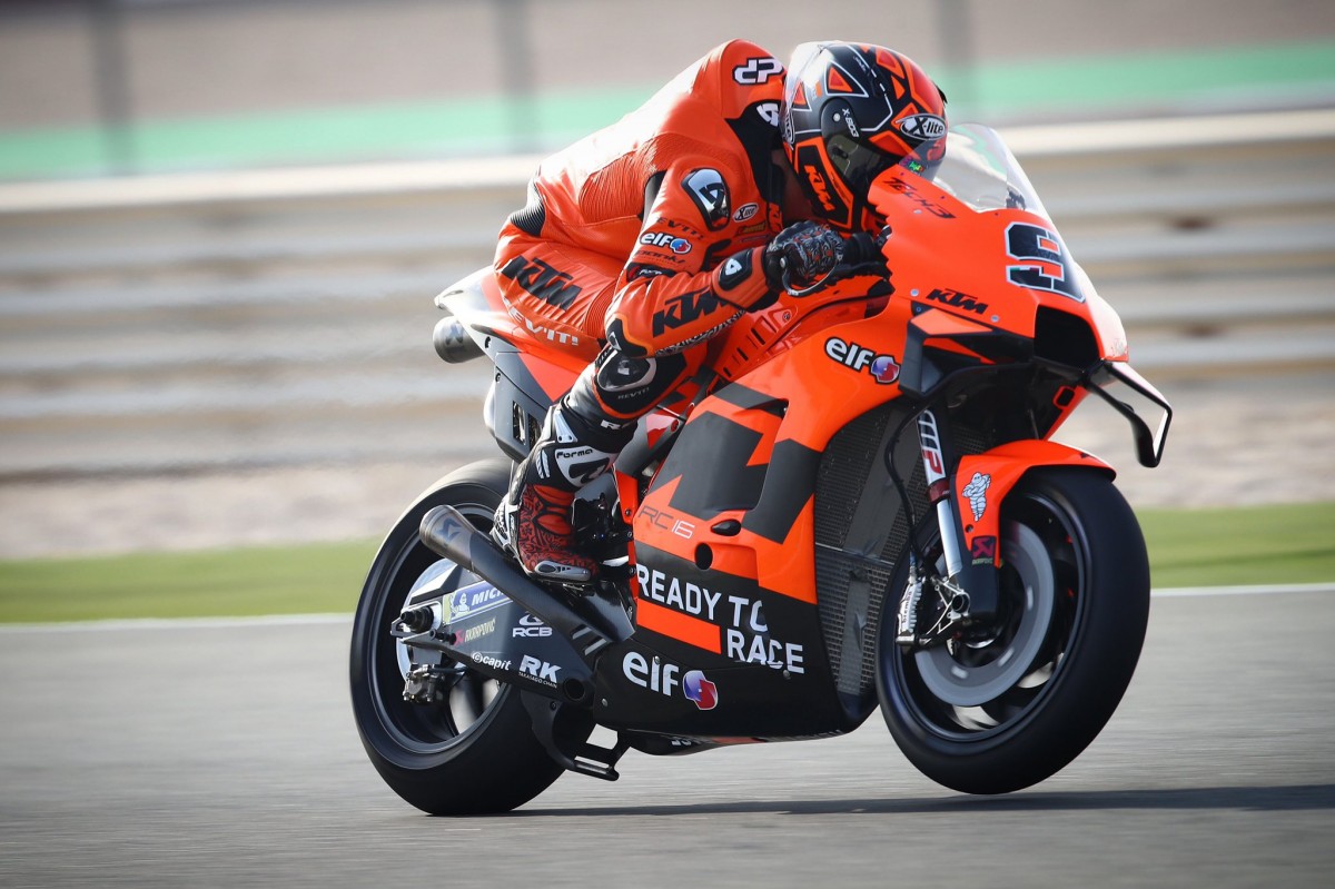 Данило Петруччи на KTM Tech 3 RC16 Данило Петруччи на KTM Tech 3 RC16