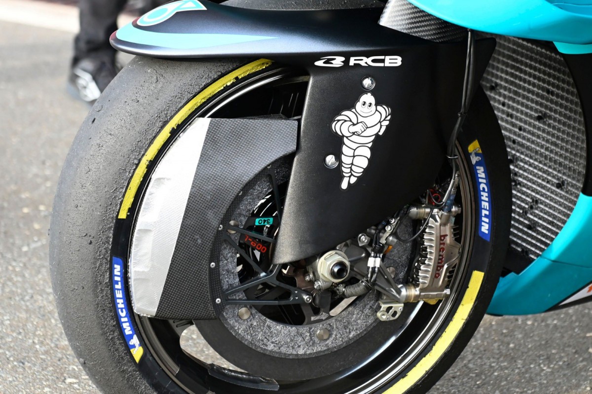 Yamaha обеспечила своих пилотов многочисленными обновлениями - на пробу: что работает, а что нет Yamaha обеспечила своих пилотов многочисленными обновлениями - на пробу: что работает, а что нет