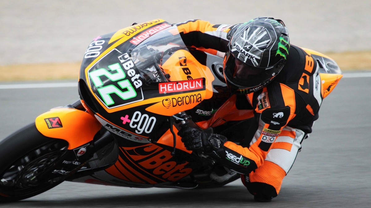 Сэм Лоус на Speed Up в Moto2, 2015 год Сэм Лоус на Speed Up в Moto2, 2015 год