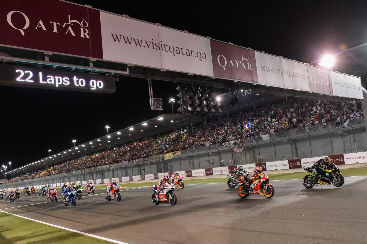 Старт Гран-При Катара MotoGP Старт Гран-При Катара MotoGP