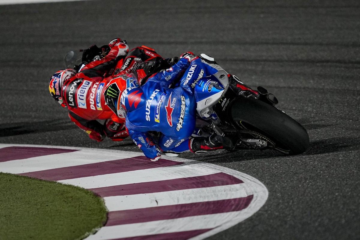 Новая реальность: Suzuki жестко прессует Ducati в Катаре Новая реальность: Suzuki жестко прессует Ducati в Катаре