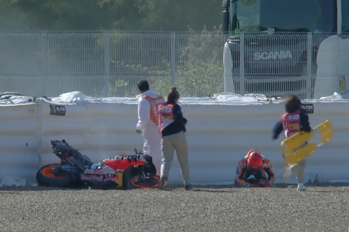 Марк Маркес вновь попал в большую аварию на Circuito de Jerez Марк Маркес вновь попал в большую аварию на Circuito de Jerez