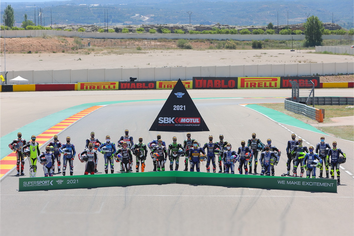 World Supersport: Класс 2021 - семейное фото на главной прямой Motorland Aragon World Supersport: Класс 2021 - семейное фото на главной прямой Motorland Aragon