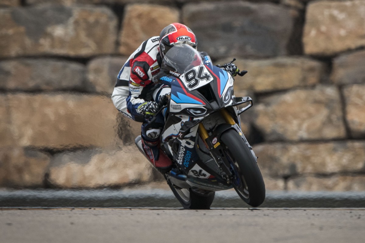 Йонас Фольгер, Team Bonovo MGM BMW Йонас Фольгер, Team Bonovo MGM BMW