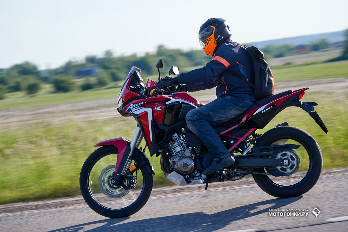 Тест-драйв Honda CRF1100L Africa Twin (2021) Тест-драйв Honda CRF1100L Africa Twin (2021)
