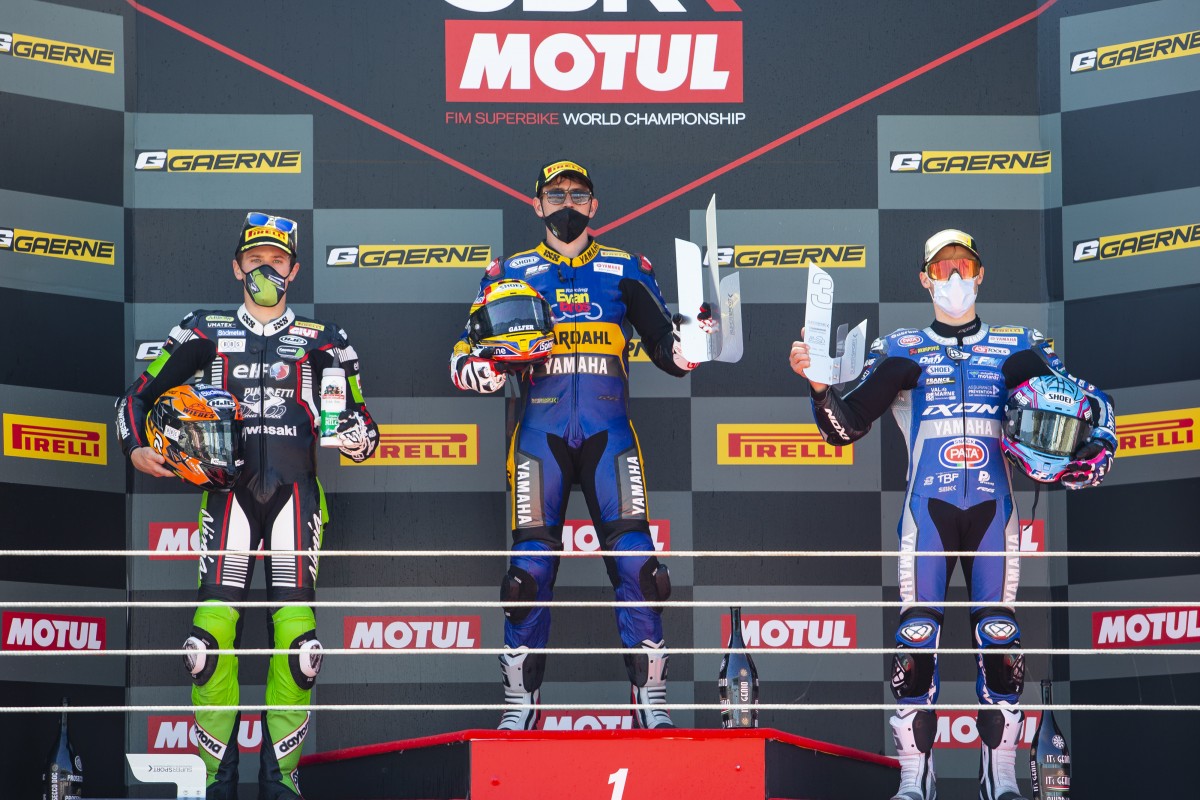 Подиум субботней гонки World Supersport в Эшториле Подиум субботней гонки World Supersport в Эшториле