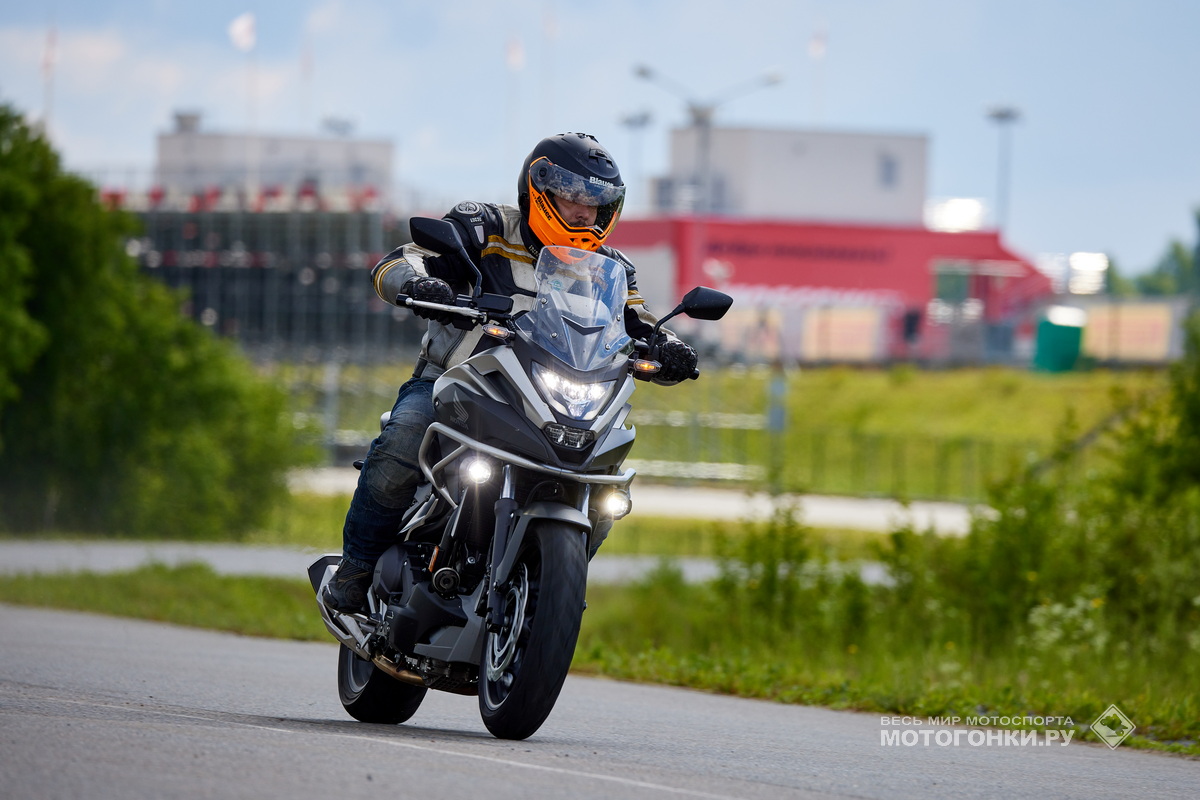 Тест-драйв Honda NC750X (2021) Тест-драйв Honda NC750X (2021)