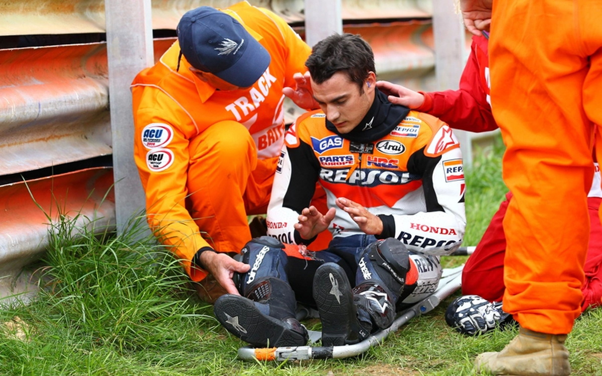 Дани Педроса выбыл из схватки за титул в 2013 году именно в Sachsenring! Дани Педроса выбыл из схватки за титул в 2013 году именно в Sachsenring!