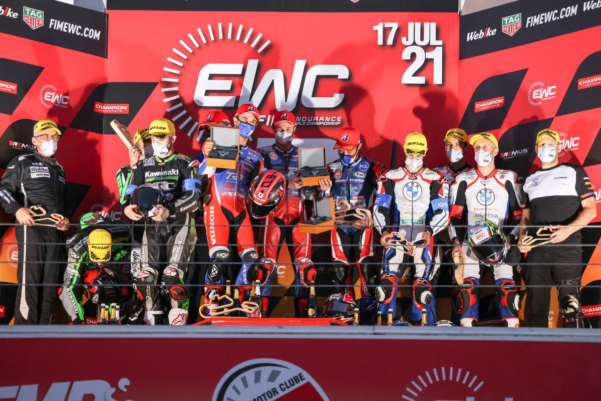 Подиум 12 Hours of Estoril 2021 Подиум 12 Hours of Estoril 2021