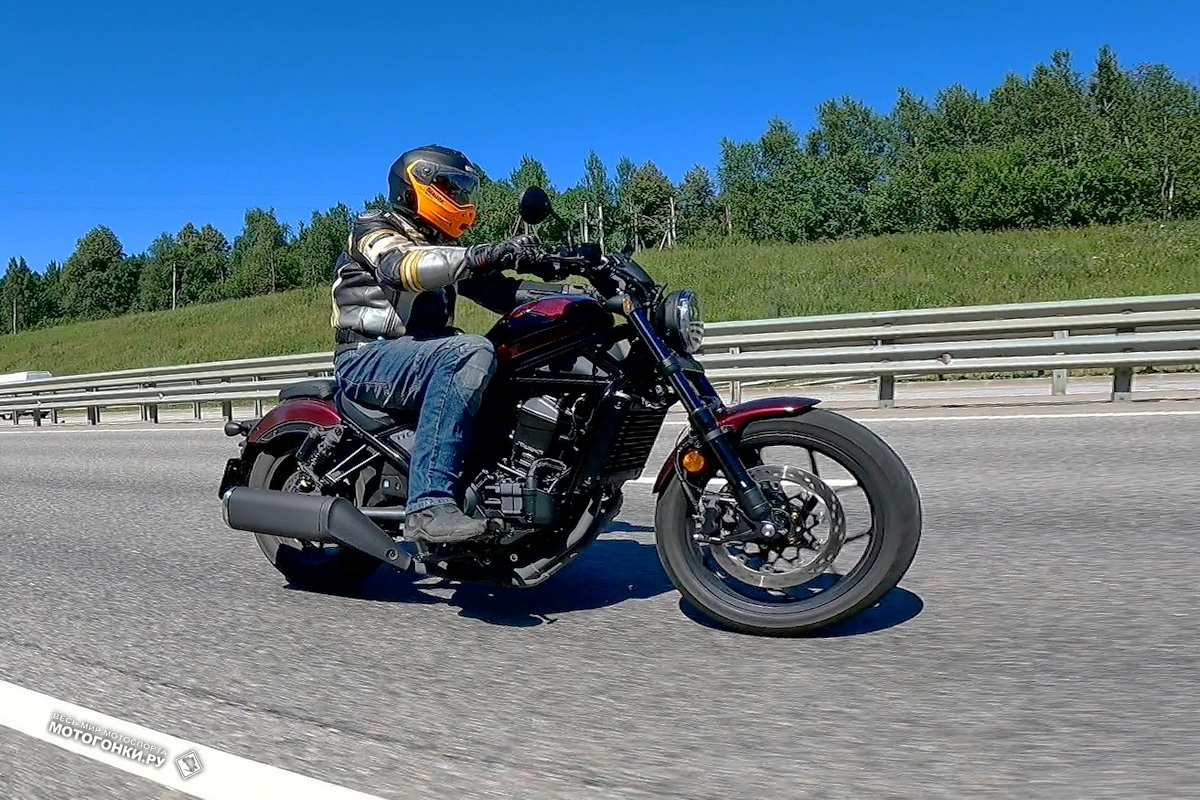 Тест-драйв Honda Rebel 1100 DCT (2021) Тест-драйв Honda Rebel 1100 DCT (2021)