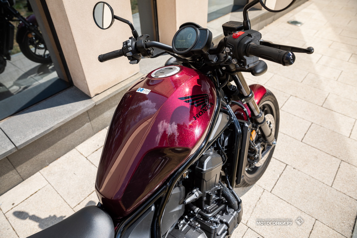 Тест-драйв Honda Rebel 1100 DCT (2021) - бак на 13.5 литров - много это или мало? Тест-драйв Honda Rebel 1100 DCT (2021) - бак на 13.5 литров - много это или мало?