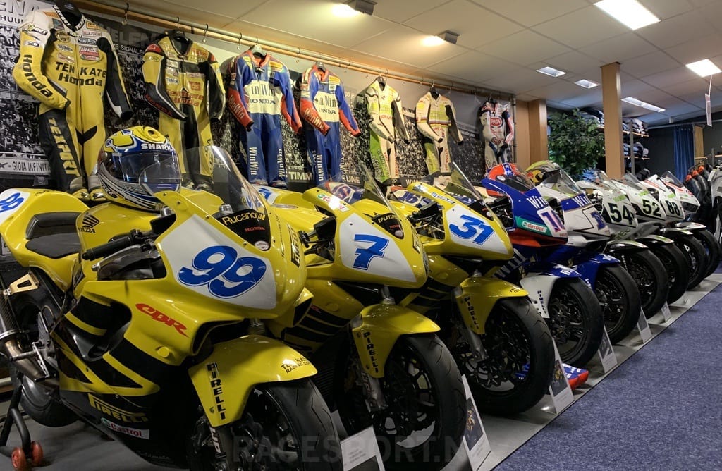 Все цвета Ten Kate Racing - от желтого до Red Bull Honda Все цвета Ten Kate Racing - от желтого до Red Bull Honda