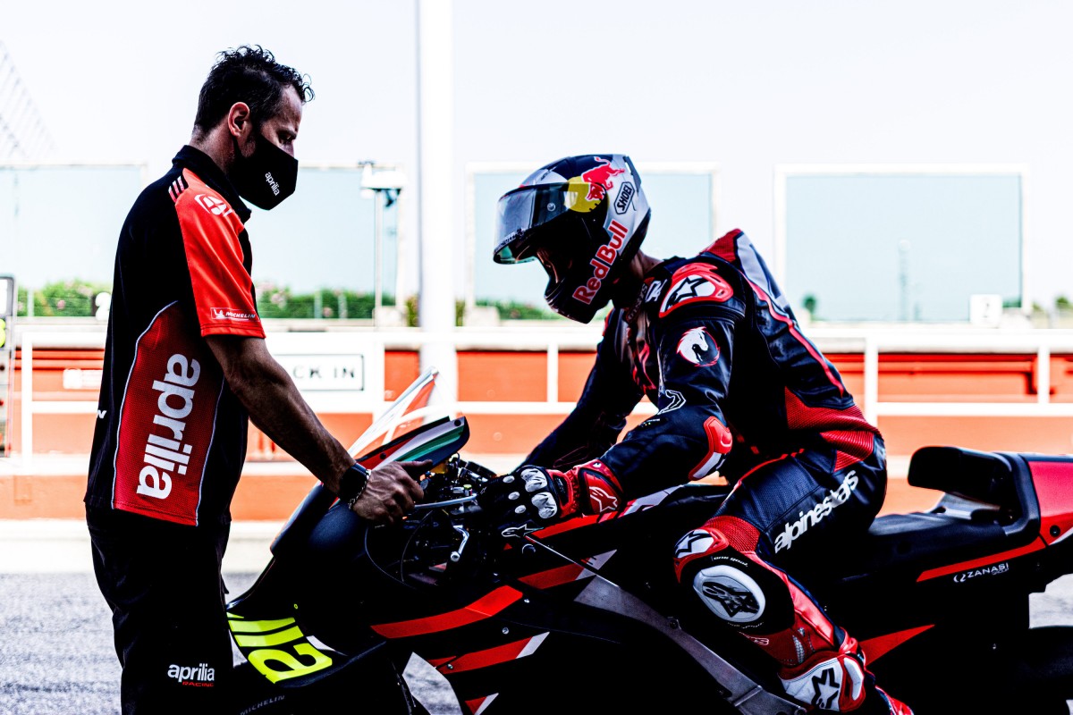 Двери для Андреа Довициозо всегда открыты в Aprilia! Двери для Андреа Довициозо всегда открыты в Aprilia!