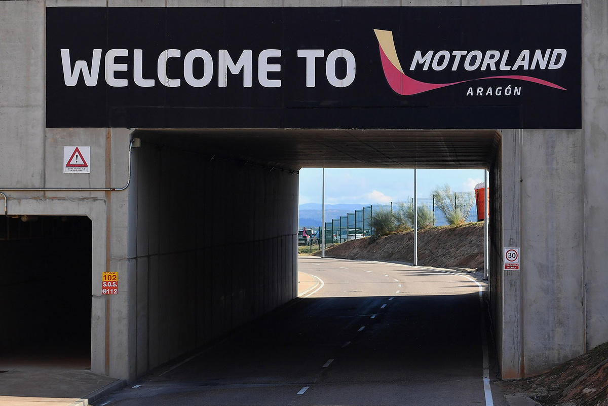 Добро пожаловать на Motorland Aragon! Добро пожаловать на Motorland Aragon!