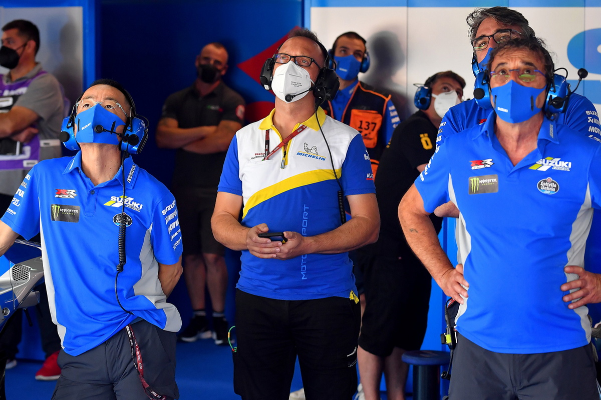 Последние приготовления к AragonGP: пилоты и команды выбрали Hard-Soft Последние приготовления к AragonGP: пилоты и команды выбрали Hard-Soft
