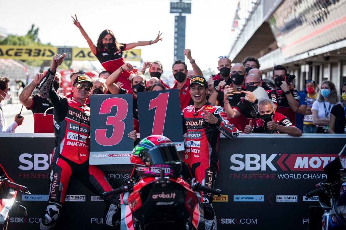 Напарники Aruba.it Racing Ducati взяли два подиумных дубля на уикенд в Барселоне Напарники Aruba.it Racing Ducati взяли два подиумных дубля на уикенд в Барселоне