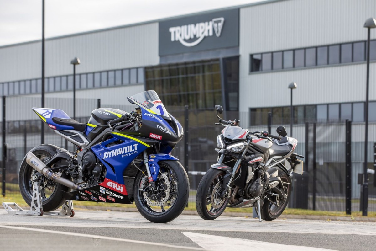 Triumph Speed Triple 765 RS (2021) для British Superbike - пока это полупрототип, нежели серийный байк Triumph Speed Triple 765 RS (2021) для British Superbike - пока это полупрототип, нежели серийный байк