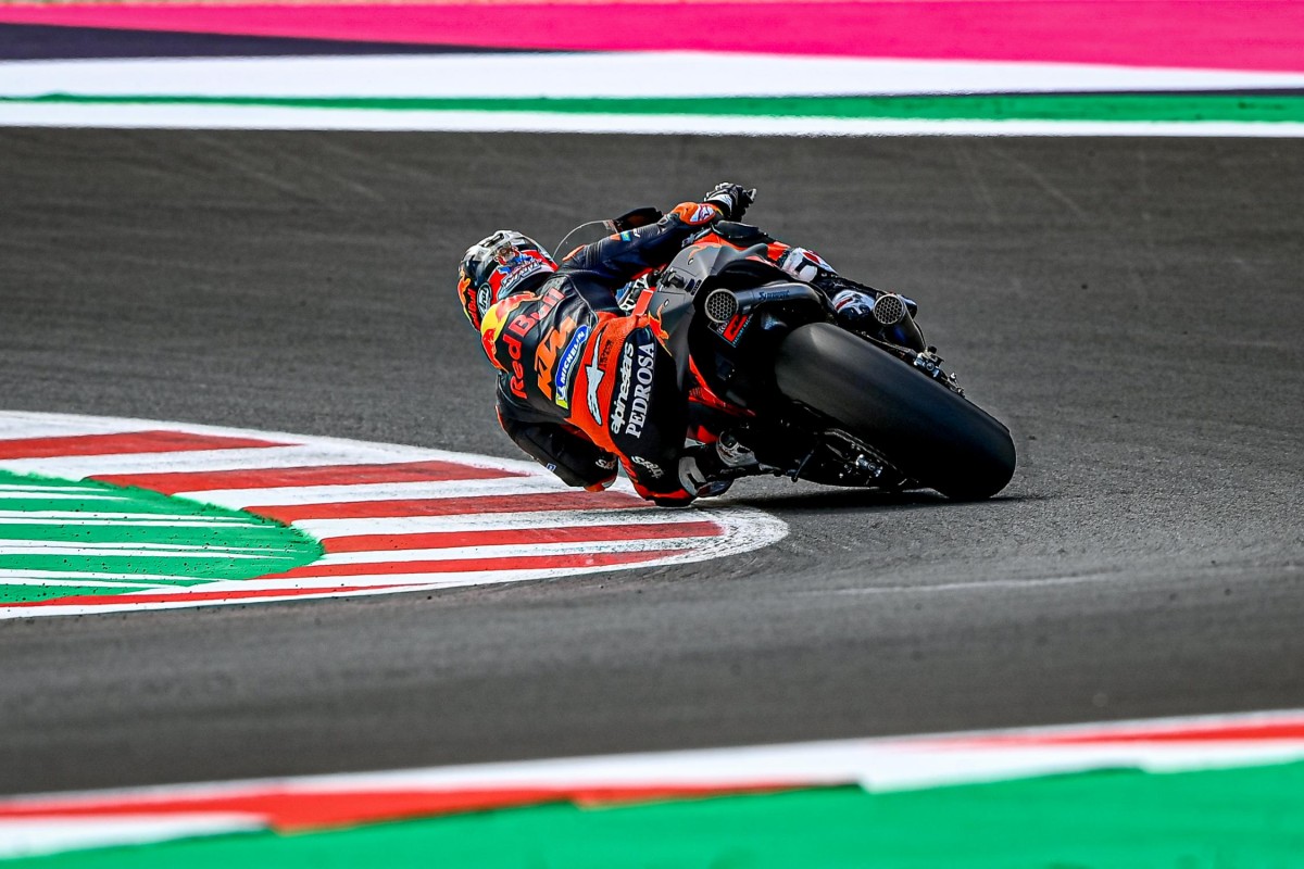 Новый KTM RC16 на тесты получил только Дани Педроса Новый KTM RC16 на тесты получил только Дани Педроса