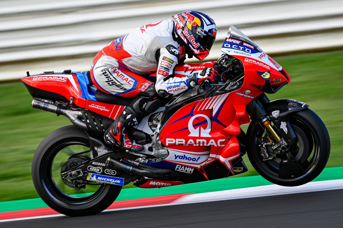 Жоан Зарко на новеньком шасси Ducati Desmosedici Жоан Зарко на новеньком шасси Ducati Desmosedici