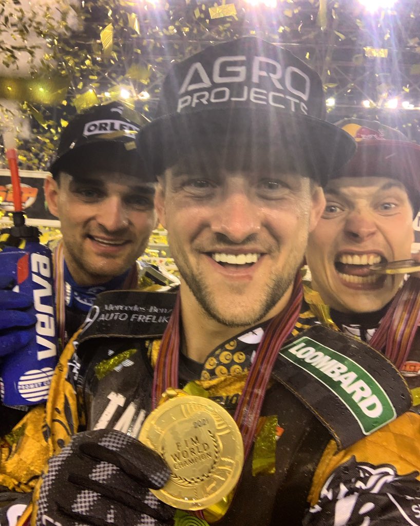 Артем Лагута - чемпион Speedway GP 2021, Эмиль Сайфутдинов - бронзовый призер! Артем Лагута - чемпион Speedway GP 2021, Эмиль Сайфутдинов - бронзовый призер!
