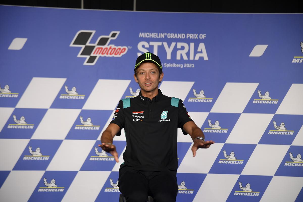 Валентино Росси объявил о решении завершить карьеру в MotoGP после 2021 года Валентино Росси объявил о решении завершить карьеру в MotoGP после 2021 года