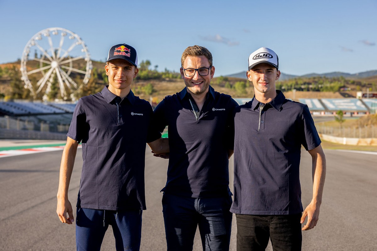 Team PrustelGP меняет имя и цвета - теперь это официальная команда CFMoto Moto3 Team PrustelGP меняет имя и цвета - теперь это официальная команда CFMoto Moto3