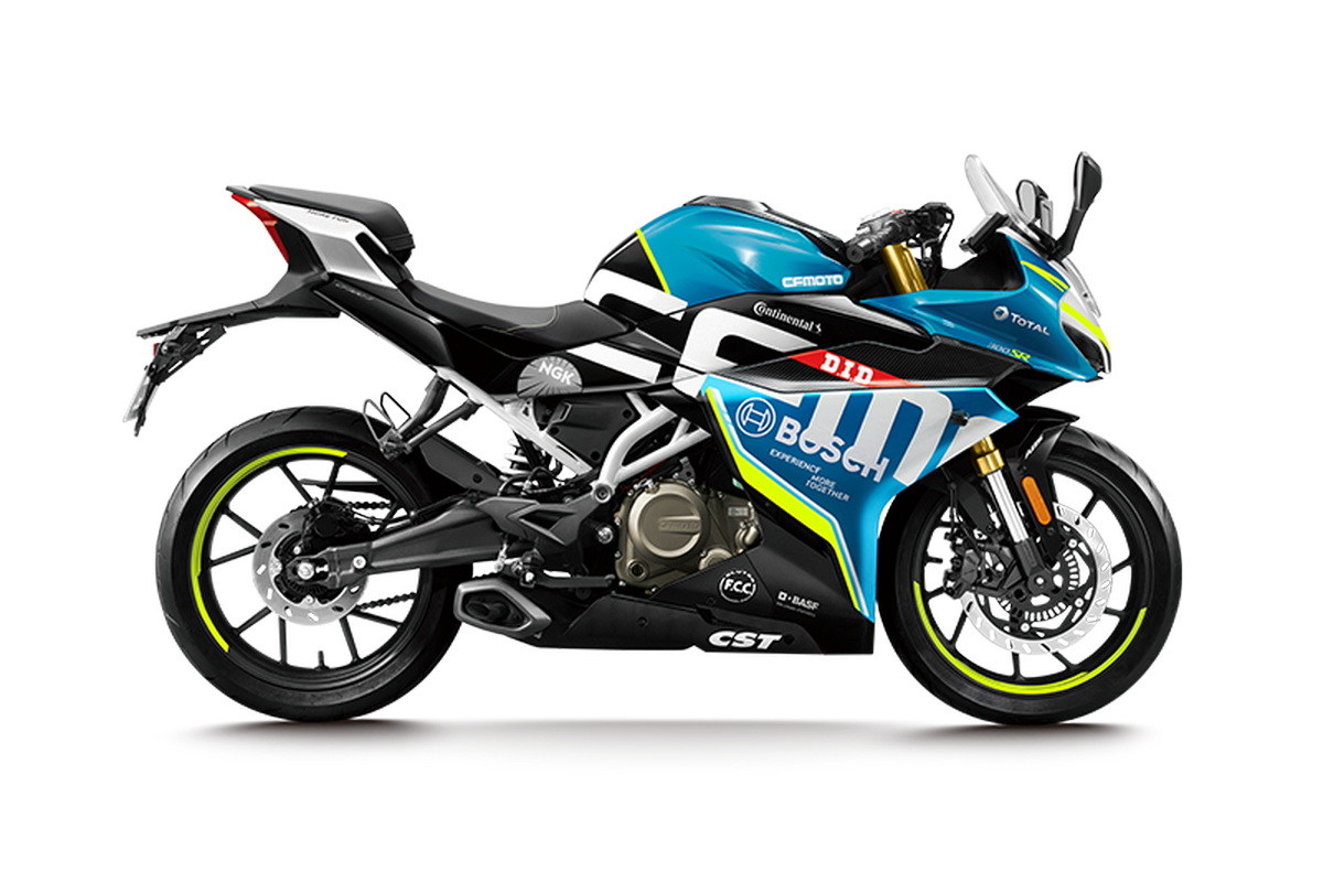 Новый спортбайк CFMoto 300 SR в версии SR-R будет омологирован для WorldSSP300 Новый спортбайк CFMoto 300 SR в версии SR-R будет омологирован для WorldSSP300