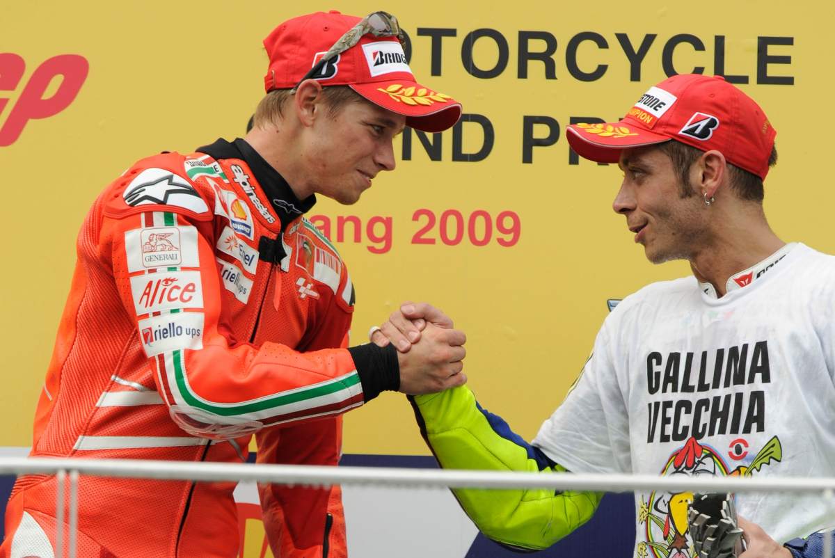 Дуэль Стоунера и Росси знаменует целую пятилетку в итории MotoGP - с 2007 по 2012 Дуэль Стоунера и Росси знаменует целую пятилетку в итории MotoGP - с 2007 по 2012
