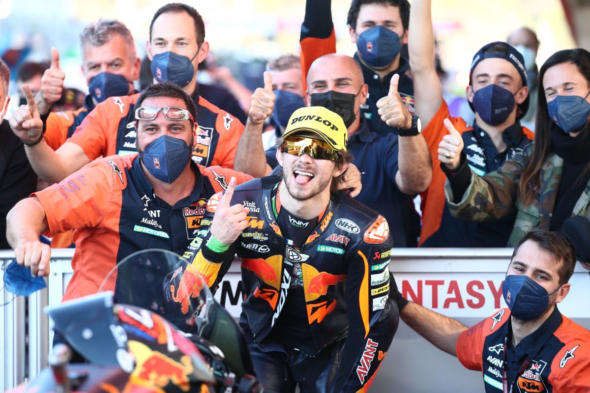 Реми Гарднер положил руку на титул чемпиона Moto2 Реми Гарднер положил руку на титул чемпиона Moto2