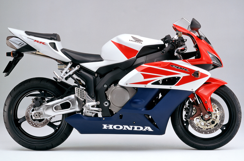 Honda Fireblade CBR1000RR (2004) Honda Fireblade CBR1000RR (2004)