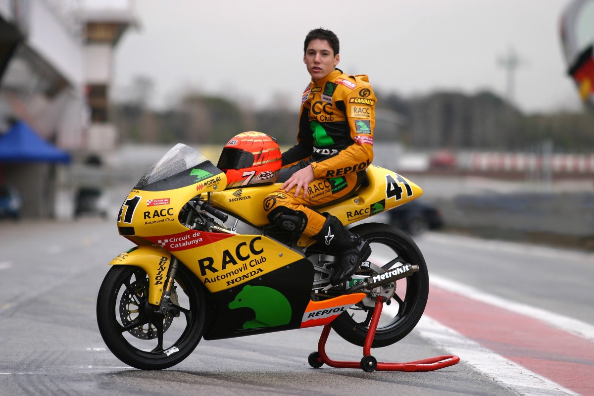 Чемпион Испании RACC GP125 Алеш Эспаргаро (2005) Чемпион Испании RACC GP125 Алеш Эспаргаро (2005)