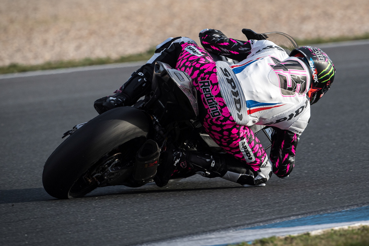 Скотт Реддинг на борту новенького BMW M 1000 RR заводской команды BMW Motorrad WorldSBK Скотт Реддинг на борту новенького BMW M 1000 RR заводской команды BMW Motorrad WorldSBK