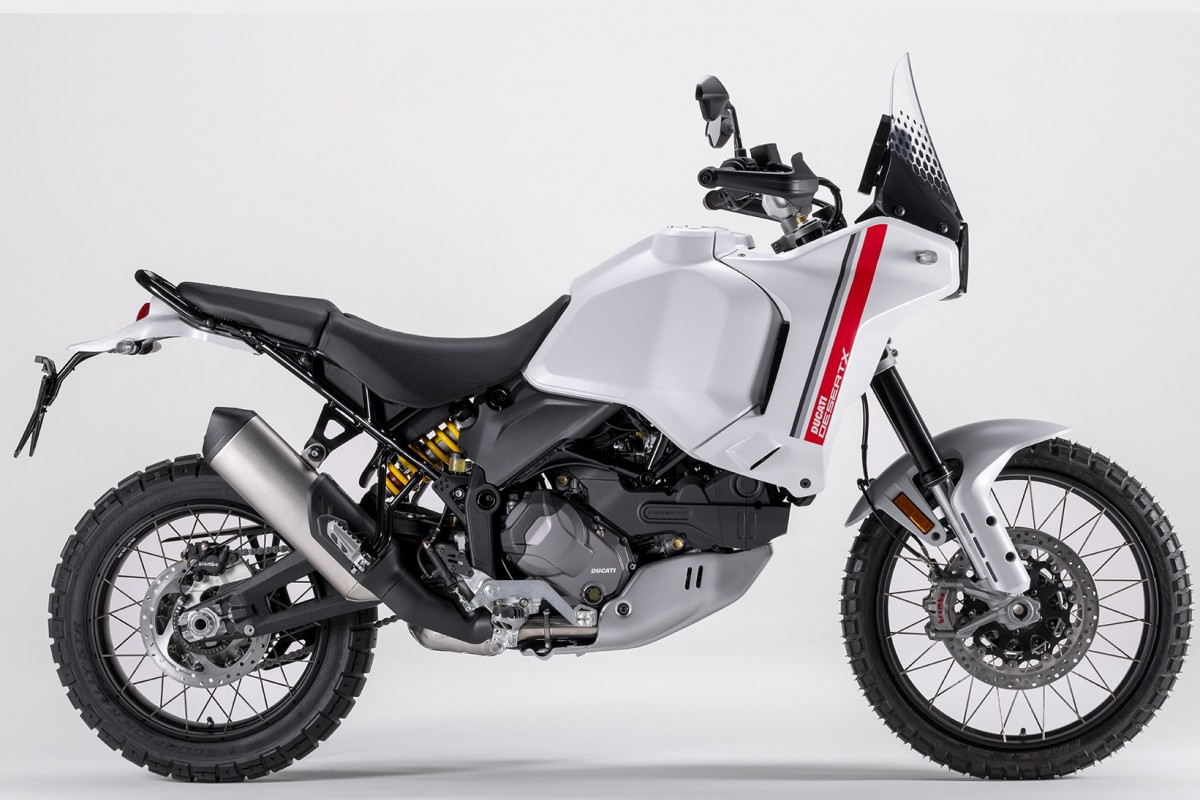 Первый раллийный мотоцикл Ducati DesertX (2022) Первый раллийный мотоцикл Ducati DesertX (2022)
