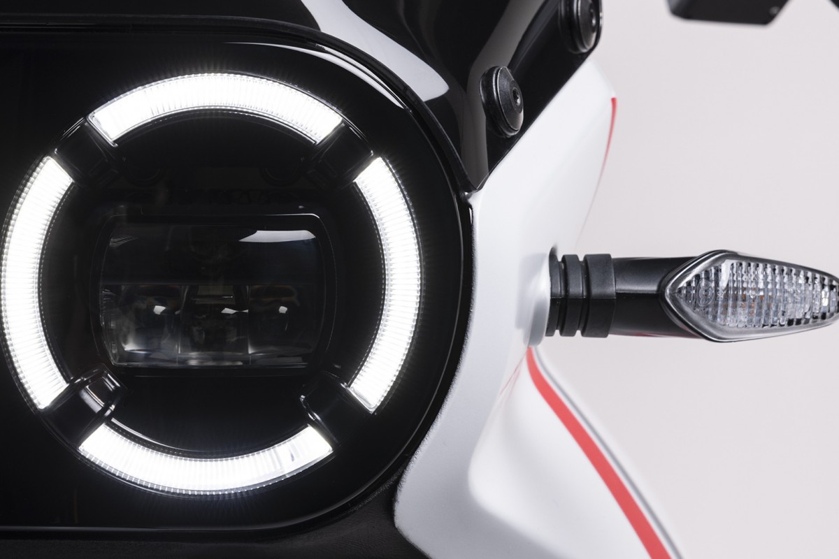 Первый раллийный мотоцикл Ducati DesertX (2022) Первый раллийный мотоцикл Ducati DesertX (2022)