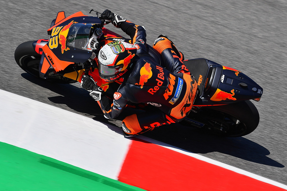 Брад Биндер разогнал KTM RC16 до 362.4 км/ч в Муджелло Брад Биндер разогнал KTM RC16 до 362.4 км/ч в Муджелло
