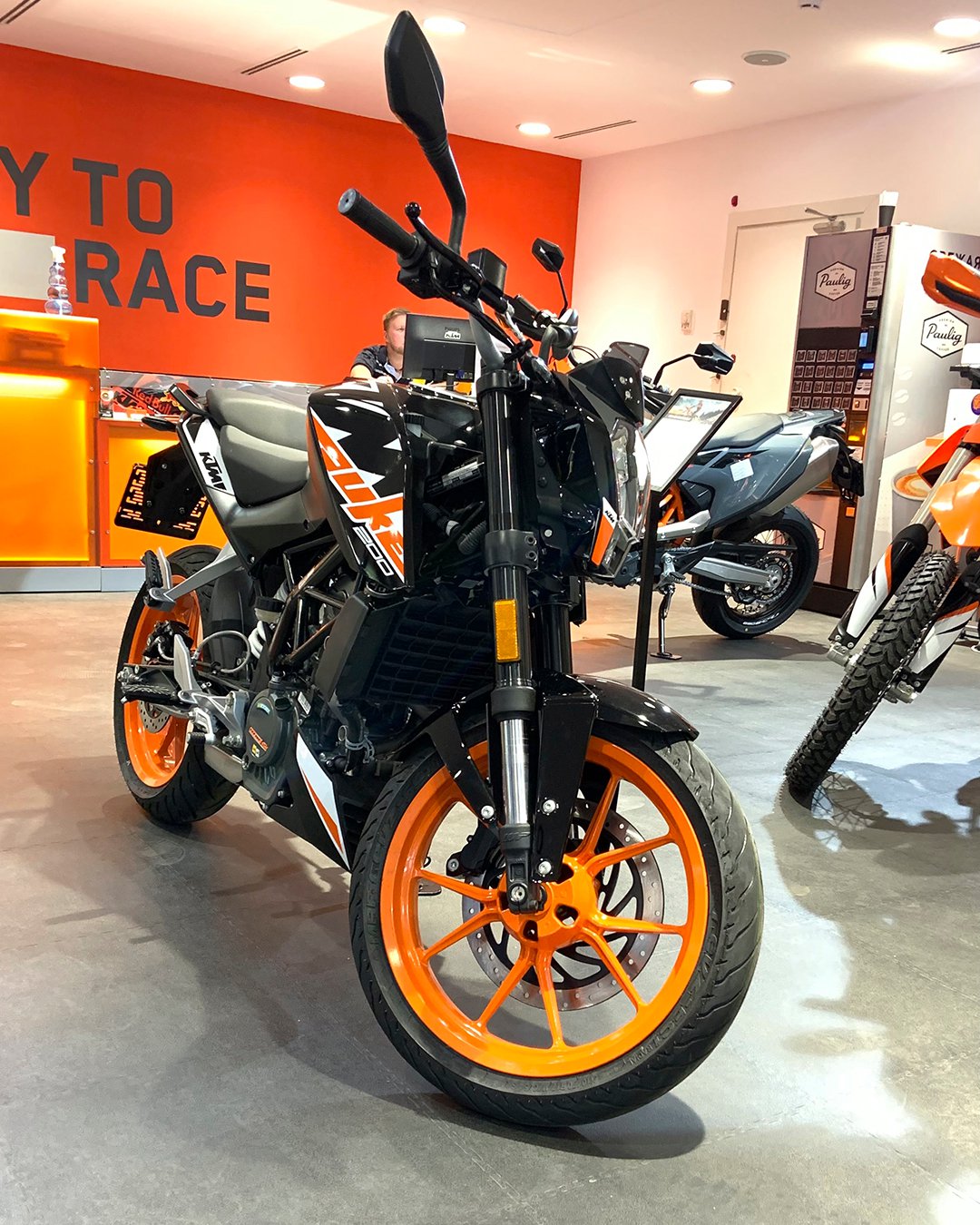 KTM 200 Duke KTM 200 Duke