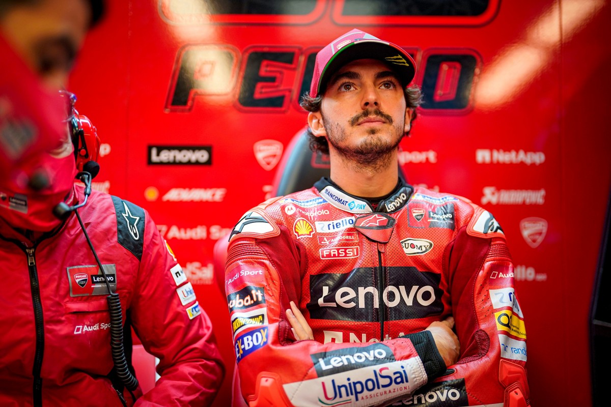 Пекко Баньяя признал поражение в битве с Куартараро за титул MotoGP Пекко Баньяя признал поражение в битве с Куартараро за титул MotoGP