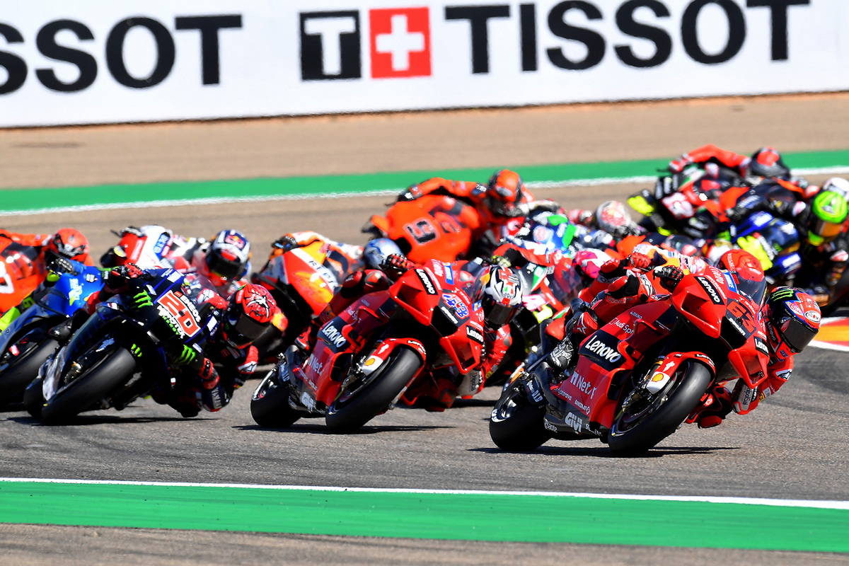 Ducati захватывают плацдарм в Арагоне Ducati захватывают плацдарм в Арагоне