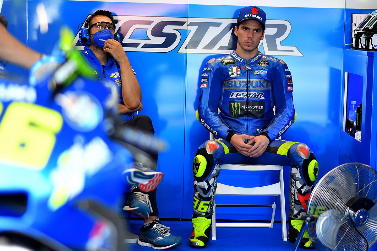 Жоан Мир стал бронзовым призером MotoGP в 2021 году, и это было, конечно, не совсем то, на что он рассчитывал Жоан Мир стал бронзовым призером MotoGP в 2021 году, и это было, конечно, не совсем то, на что он рассчитывал