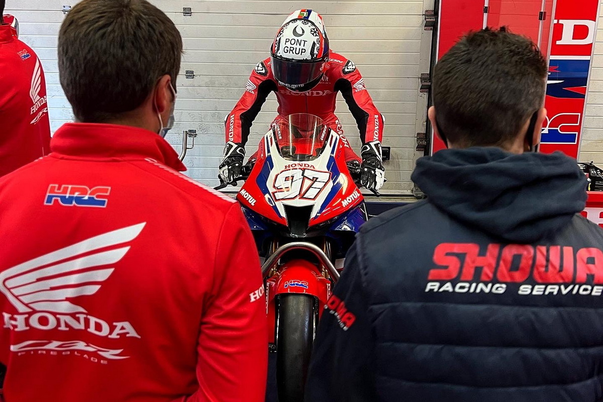 Чави Виеха, Team HRC WorldSBK Чави Виеха, Team HRC WorldSBK