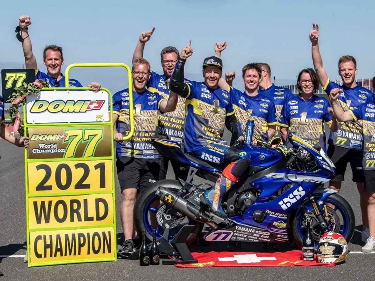 Доминик Эгертер принеc Ten Kate Yamaha победу в чемпионате мира World Supersport 2021 Доминик Эгертер принеc Ten Kate Yamaha победу в чемпионате мира World Supersport 2021
