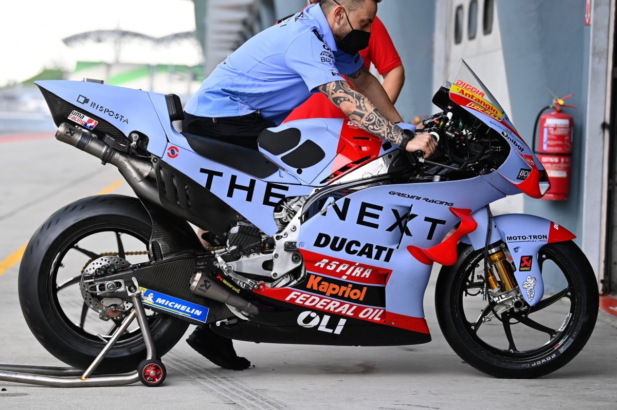 Ducati Desmosedici GP21 команды Gresini Racing на тестах в Сепанге Ducati Desmosedici GP21 команды Gresini Racing на тестах в Сепанге