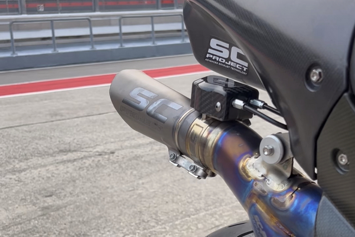 Новая выпускная система SC Project на прототипе Aprilia RS-GP 2022 года Новая выпускная система SC Project на прототипе Aprilia RS-GP 2022 года