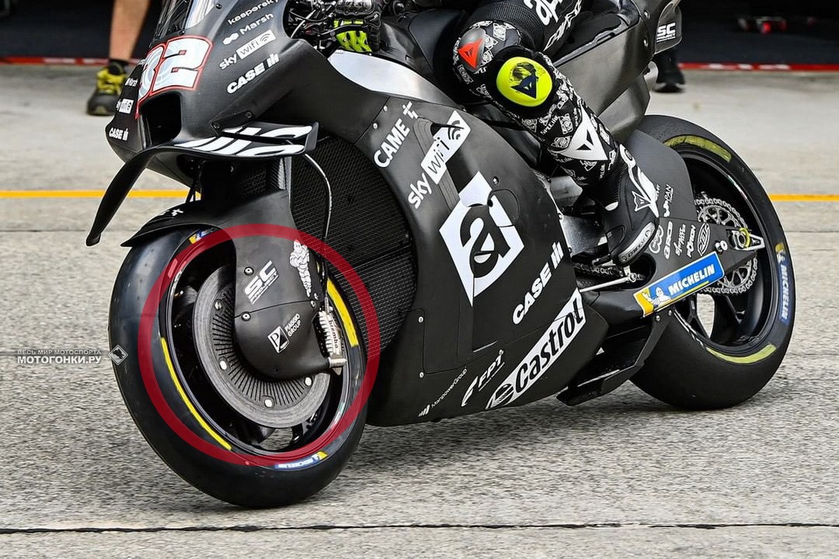 Новые диски Brembo на прототипе Aprilia RS-GP 2022 Новые диски Brembo на прототипе Aprilia RS-GP 2022