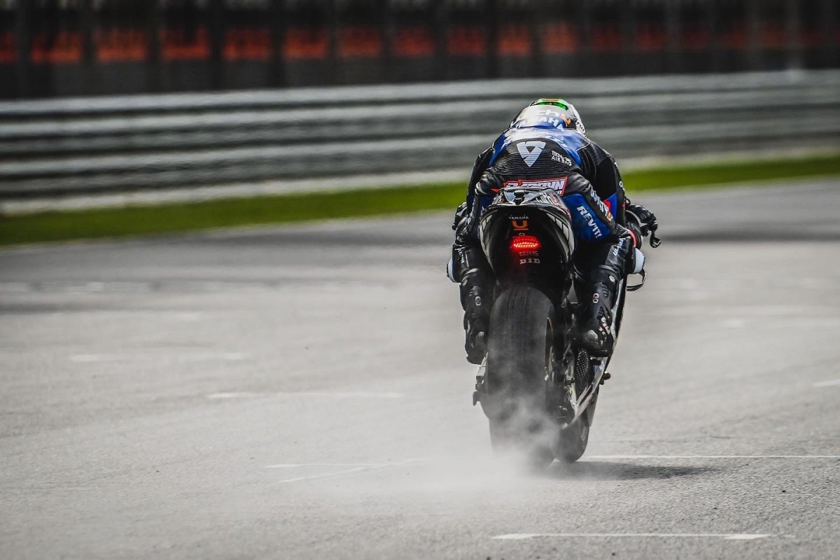 Андреа Довициозо, WithU RNF Yamaha MotoGP Андреа Довициозо, WithU RNF Yamaha MotoGP