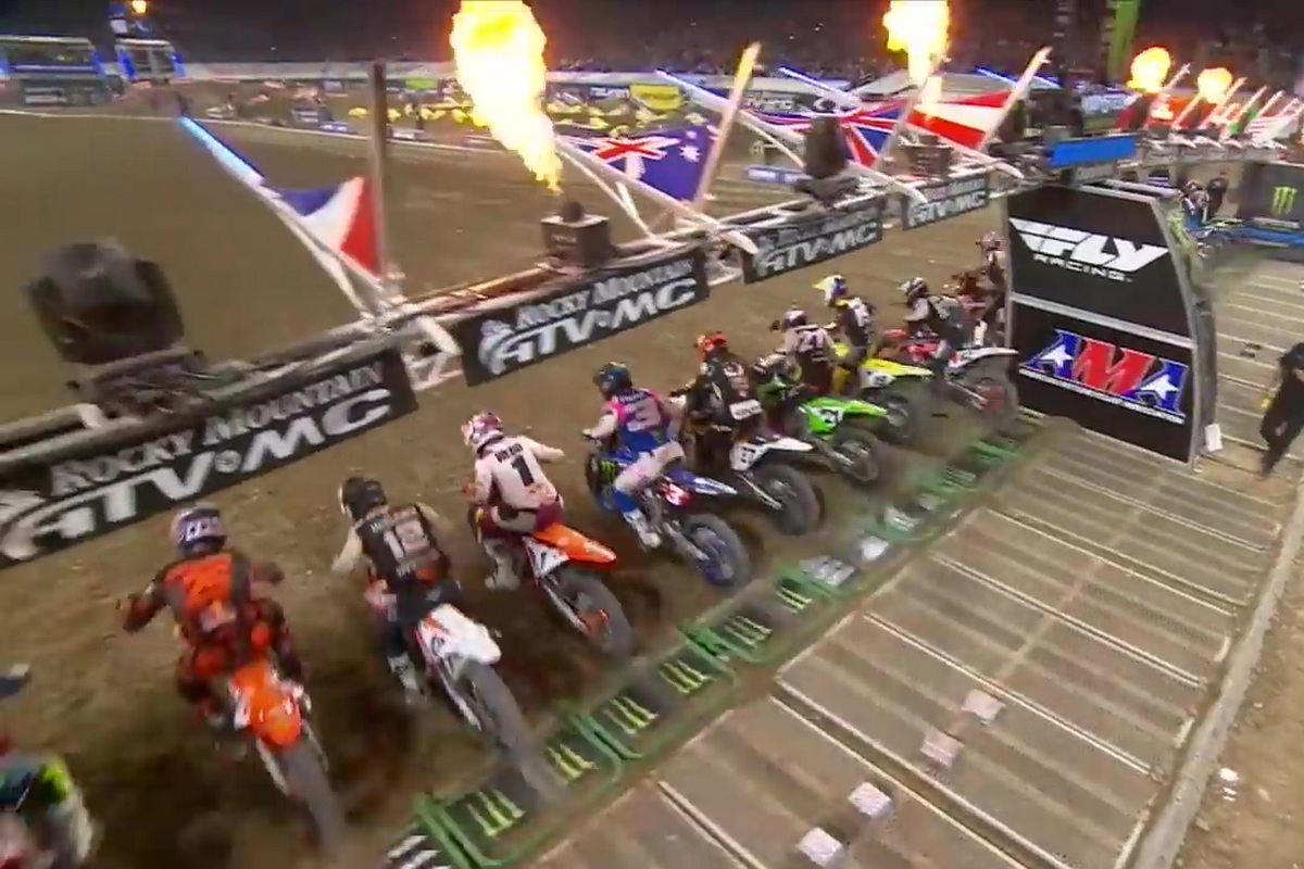Старт Main Event 450SX, Detroit Старт Main Event 450SX, Detroit