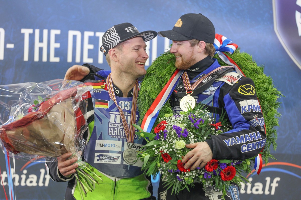 Финал FIM Ice Speedway Gladiators 2022 в Нидерландах - Хаарахилтунен и Вебер Финал FIM Ice Speedway Gladiators 2022 в Нидерландах - Хаарахилтунен и Вебер