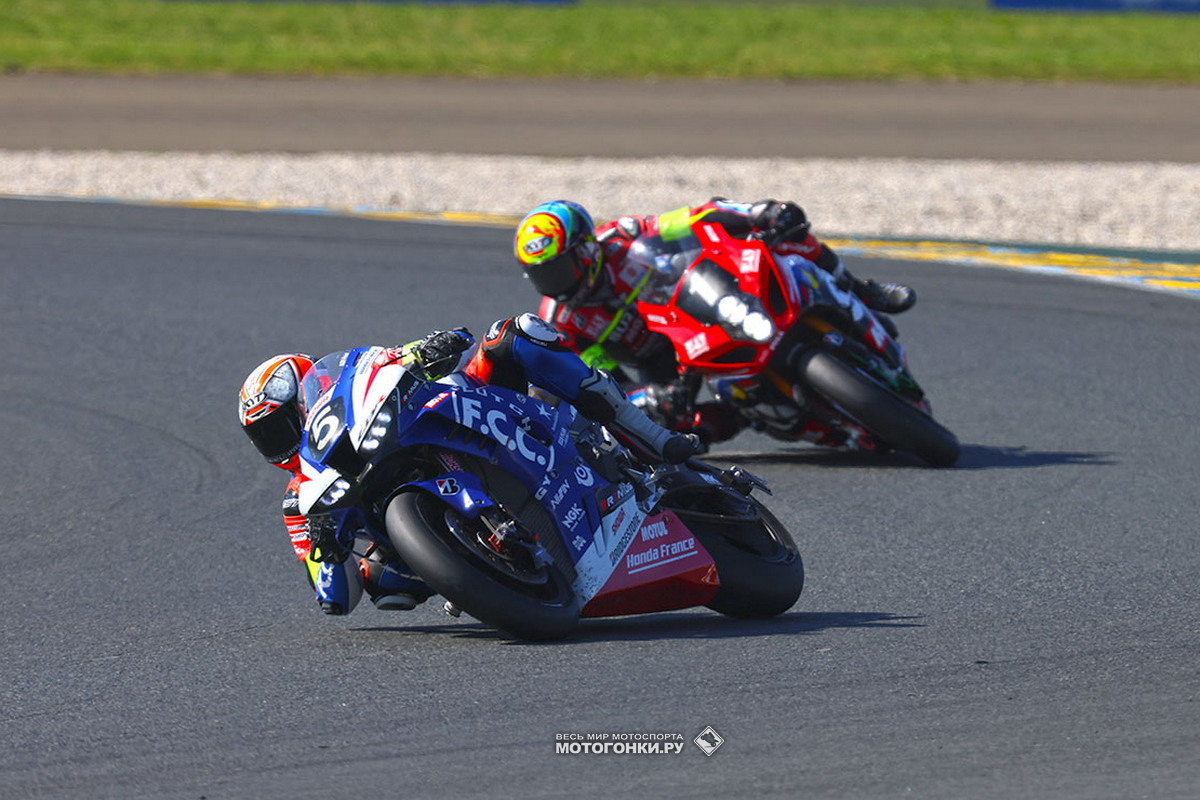 F.C.C. TSR Honda лидирует в 45-й гонке 24 Heures Motos F.C.C. TSR Honda лидирует в 45-й гонке 24 Heures Motos